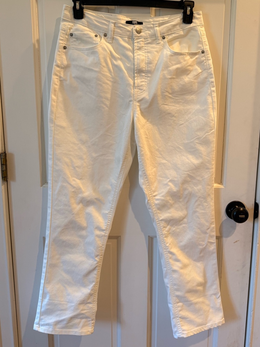 Frye White Stretch Straight Leg Jeans Size 8/29